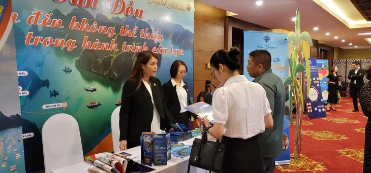 Crystal Holidays đi đầu khai thác các tour du lịch mới tại Vân Đồn, Quảng Ninh - Ảnh 5. Crystal Holidays đi đầu khai thác các tour du lịch mới tại Vân Đồn, Quảng Ninh - Ảnh 5.