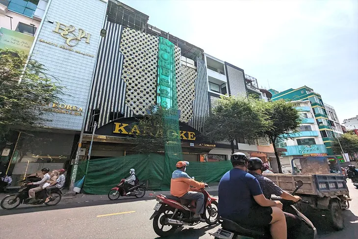 Chờ tháo gỡ khó khăn, chủ quán karaoke ngóng ngày mở lại - Ảnh 1. Chờ tháo gỡ khó khăn, chủ quán karaoke ngóng ngày mở lại - Ảnh 1.