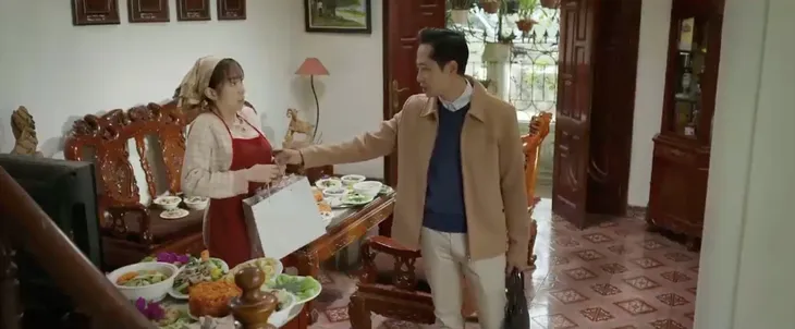 Dưới bóng cây hạnh phúc - Tập 26: Son ngất xỉu, Đạt sẽ sớm hối hận vì suốt ngày đay nghiến vợ - Ảnh 12. Dưới bóng cây hạnh phúc - Tập 26: Son ngất xỉu, Đạt sẽ sớm hối hận vì suốt ngày đay nghiến vợ - Ảnh 12.