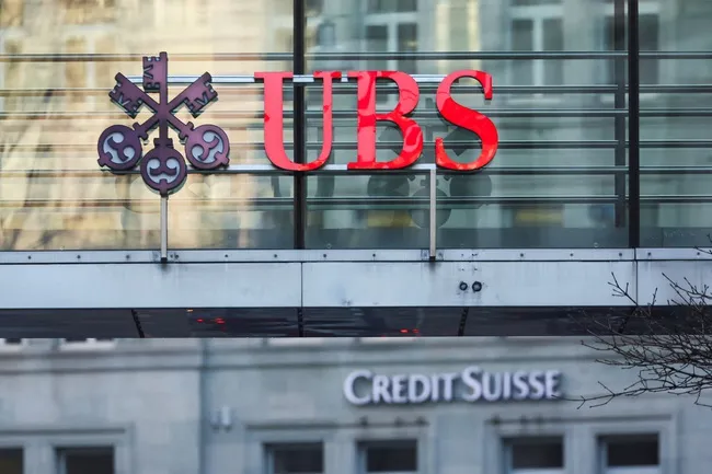 12.000 việc làm có thể bị mất sau khủng hoảng Credit Suisse - Ảnh 1. 12.000 việc làm có thể bị mất sau khủng hoảng Credit Suisse - Ảnh 1.
