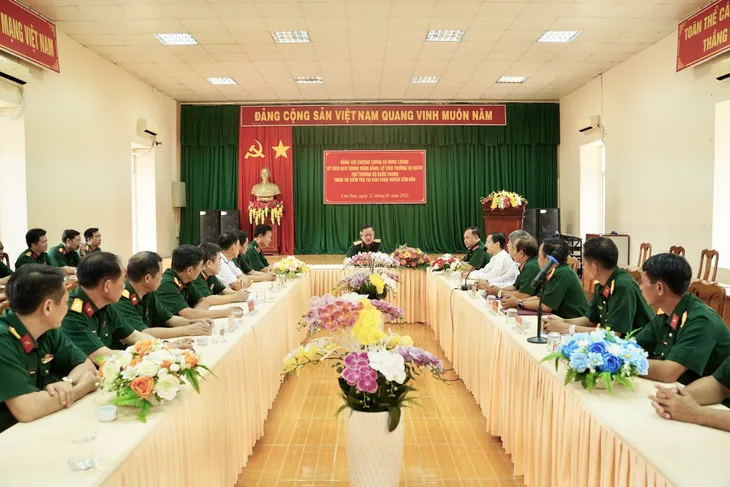 Côn Đảo có vị trí trọng yếu về quốc phòng, giàu tiềm năng phát triển kinh tế - Ảnh 1. Côn Đảo có vị trí trọng yếu về quốc phòng, giàu tiềm năng phát triển kinh tế - Ảnh 1.