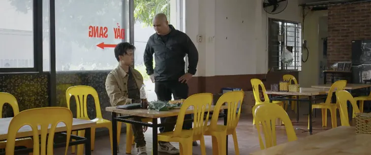 Dưới bóng cây hạnh phúc - Tập 40: Lâm vào đường cùng, Danh bỏ nhà ra đi làm lại cuộc đời - Ảnh 21. Dưới bóng cây hạnh phúc - Tập 40: Lâm vào đường cùng, Danh bỏ nhà ra đi làm lại cuộc đời - Ảnh 21.