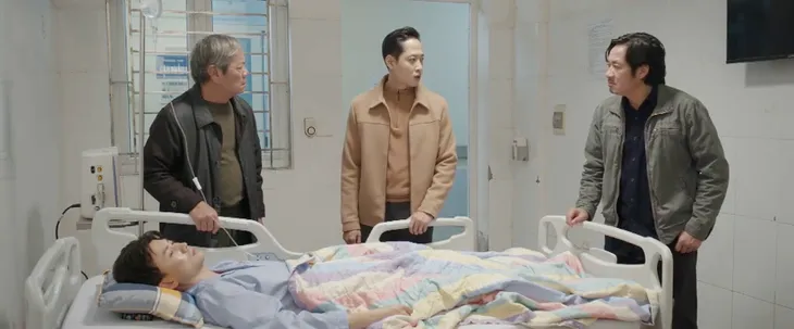 Dưới bóng cây hạnh phúc - Tập 40: Lâm vào đường cùng, Danh bỏ nhà ra đi làm lại cuộc đời - Ảnh 22. Dưới bóng cây hạnh phúc - Tập 40: Lâm vào đường cùng, Danh bỏ nhà ra đi làm lại cuộc đời - Ảnh 22.