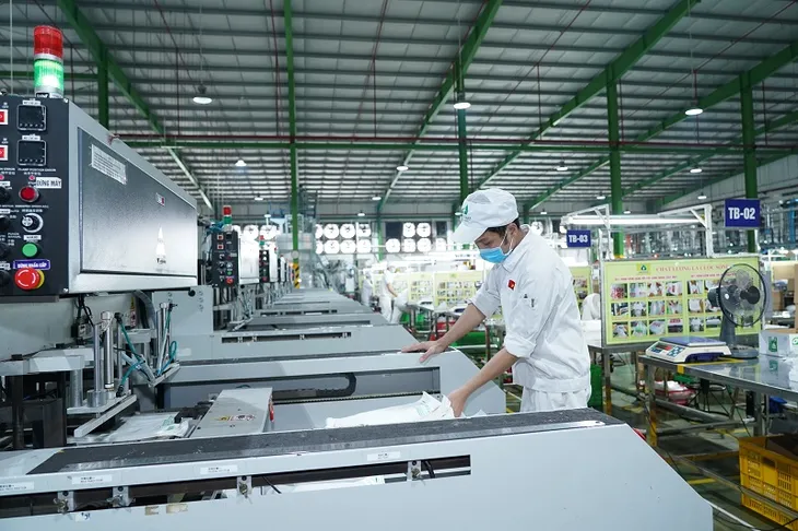 “Sức khỏe” ngành sản xuất cải thiện sau 3 tháng suy giảm - Ảnh 1. “Sức khỏe” ngành sản xuất cải thiện sau 3 tháng suy giảm - Ảnh 1.