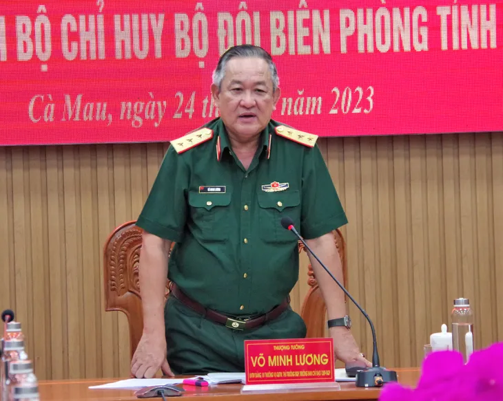 Bộ Quốc phòng kiểm tra công tác phổ biến giáo dục pháp luật, xử lý vi phạm hành chính - Ảnh 2. Bộ Quốc phòng kiểm tra công tác phổ biến giáo dục pháp luật, xử lý vi phạm hành chính - Ảnh 2.