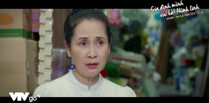Gia đình mình vui bất thình lình - Tập 6: Bà Cúc muốn can thiệp chuyện chụp ảnh cưới của Danh - Trâm Anh - Ảnh 3. Gia đình mình vui bất thình lình - Tập 6: Bà Cúc muốn can thiệp chuyện chụp ảnh cưới của Danh - Trâm Anh - Ảnh 3.