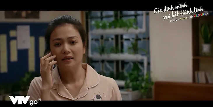 Gia đình mình vui bất thình lình - Tập 6: Công lo lắng khi vợ nhắc chuyện thụ tinh để sinh con - Ảnh 4. Gia đình mình vui bất thình lình - Tập 6: Công lo lắng khi vợ nhắc chuyện thụ tinh để sinh con - Ảnh 4.