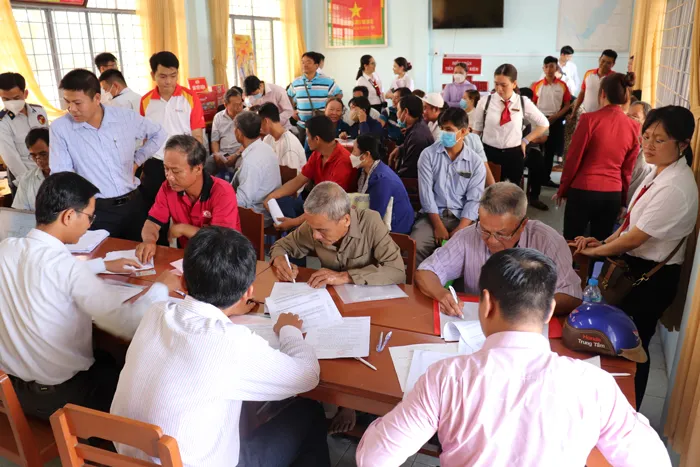 Đồng Tháp: Đẩy nhanh tiến độ cao tốc Cao Lãnh - An Hữu - Ảnh 1. Đồng Tháp: Đẩy nhanh tiến độ cao tốc Cao Lãnh - An Hữu - Ảnh 1.