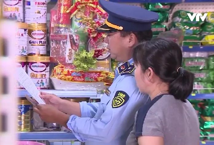 Khó quản lý hàng trôi nổi ở biên giới - Ảnh 2.