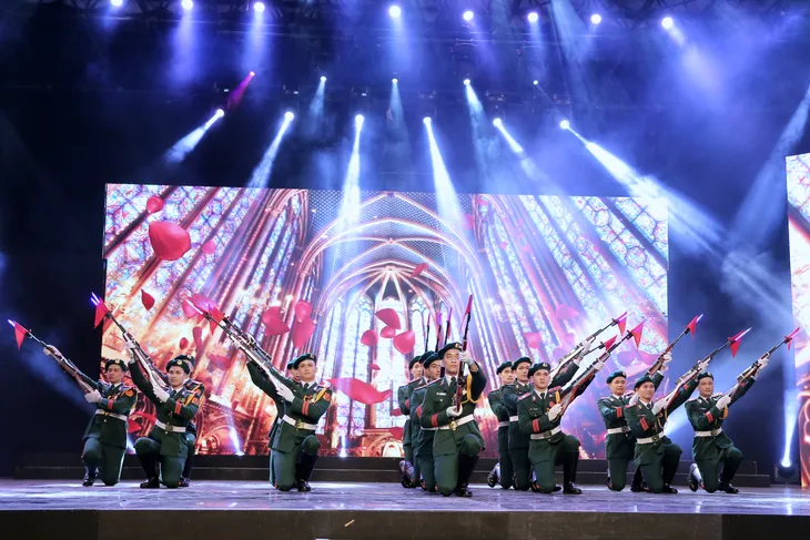 Rực rỡ sắc màu tại Dạ hội Thanh niên VTV 2023 - Ảnh 8. Rực rỡ sắc màu tại Dạ hội Thanh niên VTV 2023 - Ảnh 8.