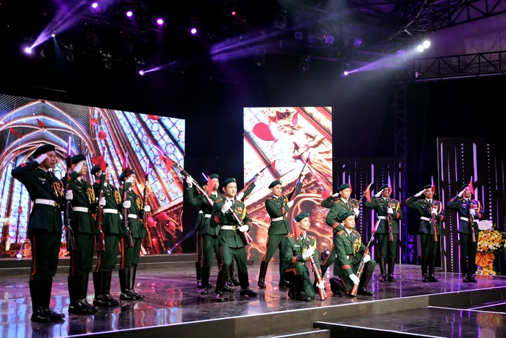 Rực rỡ sắc màu tại Dạ hội Thanh niên VTV 2023 - Ảnh 11. Rực rỡ sắc màu tại Dạ hội Thanh niên VTV 2023 - Ảnh 11.