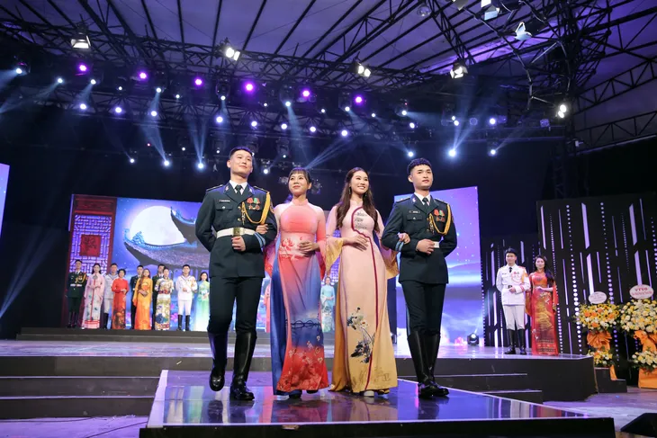 Rực rỡ sắc màu tại Dạ hội Thanh niên VTV 2023 - Ảnh 82. Rực rỡ sắc màu tại Dạ hội Thanh niên VTV 2023 - Ảnh 82.