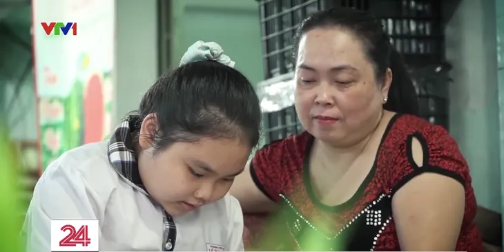 Cặp lá yêu thương: Hành trình vắng cha - Ảnh 3. Cặp lá yêu thương: Hành trình vắng cha - Ảnh 3.