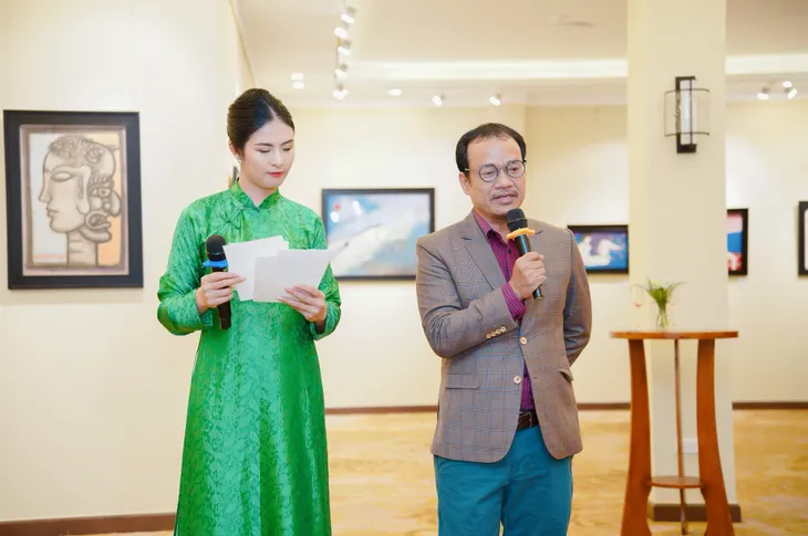 Trưng bày 30 tác phẩm của cố họa sĩ Bửu Chỉ tại triển lãm Tay níu thời gian - Ảnh 1. Trưng bày 30 tác phẩm của cố họa sĩ Bửu Chỉ tại triển lãm Tay níu thời gian - Ảnh 1.
