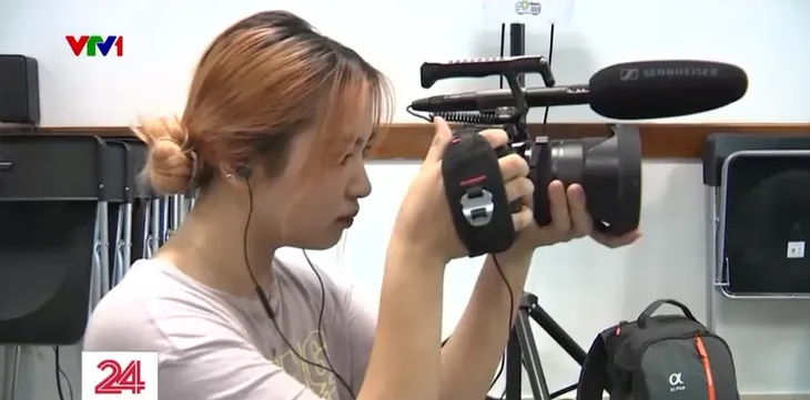 Niềm đam mê làm phim của người trẻ - Ảnh 3. Niềm đam mê làm phim của người trẻ - Ảnh 3.