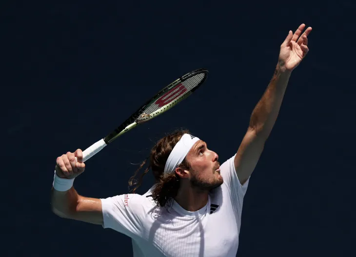 Stefanos Tsitsipas lọt vào vòng 4 đơn nam Miami mở rộng 2023 - Ảnh 1. Stefanos Tsitsipas lọt vào vòng 4 đơn nam Miami mở rộng 2023 - Ảnh 1.