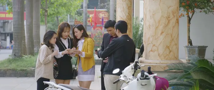 Dưới bóng cây hạnh phúc - Tập 44: Đạt bắt chước Danh bỏ nhà đi, Son cuống cuồng đuổi theo - Ảnh 17. Dưới bóng cây hạnh phúc - Tập 44: Đạt bắt chước Danh bỏ nhà đi, Son cuống cuồng đuổi theo - Ảnh 17.