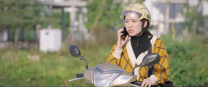 Dưới bóng cây hạnh phúc - Tập 44: Đạt bắt chước Danh bỏ nhà đi, Son cuống cuồng đuổi theo - Ảnh 29. Dưới bóng cây hạnh phúc - Tập 44: Đạt bắt chước Danh bỏ nhà đi, Son cuống cuồng đuổi theo - Ảnh 29.