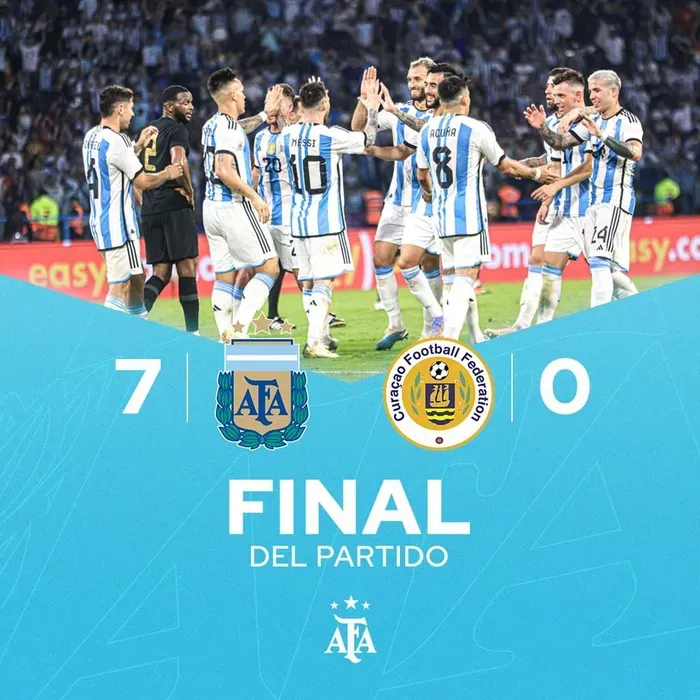 Lionel Messi vượt mốc ghi 100 bàn thắng cho ĐT Argentina - Ảnh 2. Lionel Messi vượt mốc ghi 100 bàn thắng cho ĐT Argentina - Ảnh 2.