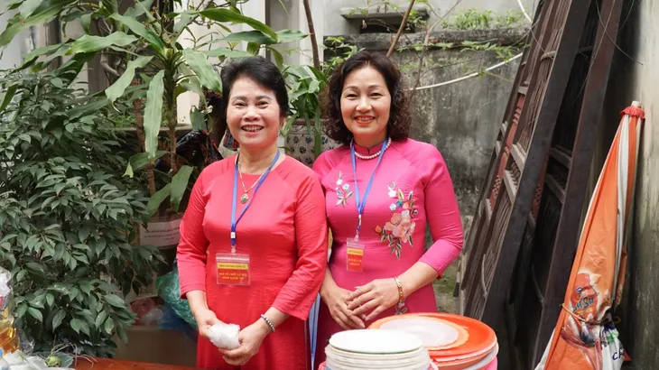 Tổ chức lễ hội kỉ niệm 760 năm ngày sinh Bà Chúa Kho - Ảnh 8. Tổ chức lễ hội kỉ niệm 760 năm ngày sinh Bà Chúa Kho - Ảnh 8.
