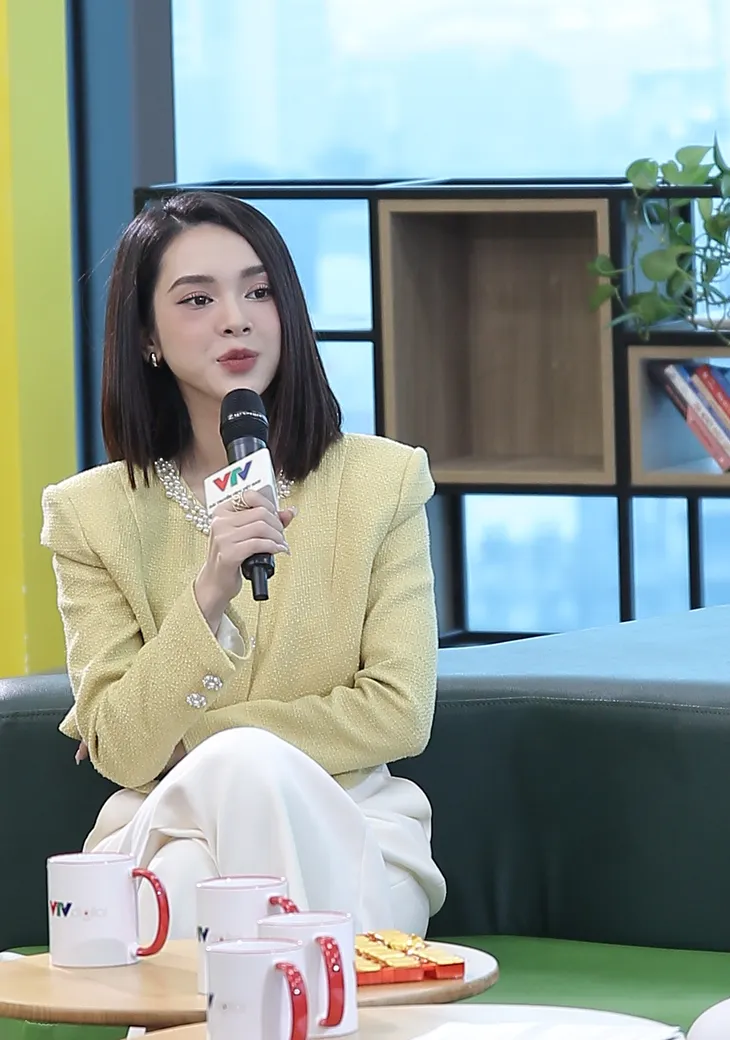 MC Sơn Lâm đau đầu với độ quậy của bộ đôi Voi - Happi Đừng làm mẹ cáu - Ảnh 11.
