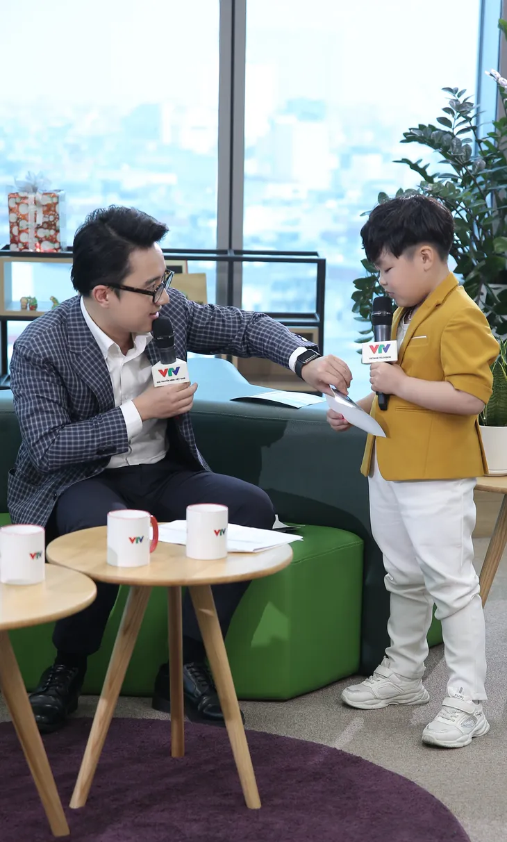 MC Sơn Lâm đau đầu với độ quậy của bộ đôi Voi - Happi Đừng làm mẹ cáu - Ảnh 18.