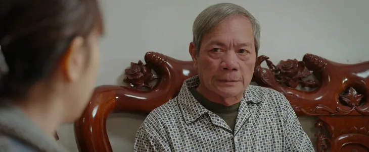 Dưới bóng cây hạnh phúc - Tập 28: Son tự đi khám lại sau nghi ung thư, nhận kết quả đau lòng? - Ảnh 6. Dưới bóng cây hạnh phúc - Tập 28: Son tự đi khám lại sau nghi ung thư, nhận kết quả đau lòng? - Ảnh 6.