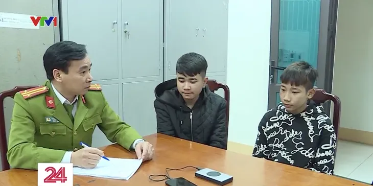 Vĩnh Phúc: Xử lý hơn 100 đối tượng mang hung khí gây náo loạn đường phố - Ảnh 3. Vĩnh Phúc: Xử lý hơn 100 đối tượng mang hung khí gây náo loạn đường phố - Ảnh 3.