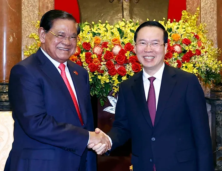 Chủ tịch nước Võ Văn Thưởng tiếp Phó Thủ tướng, Bộ trưởng Bộ Nội vụ Campuchia - Ảnh 1. Chủ tịch nước Võ Văn Thưởng tiếp Phó Thủ tướng, Bộ trưởng Bộ Nội vụ Campuchia - Ảnh 1.