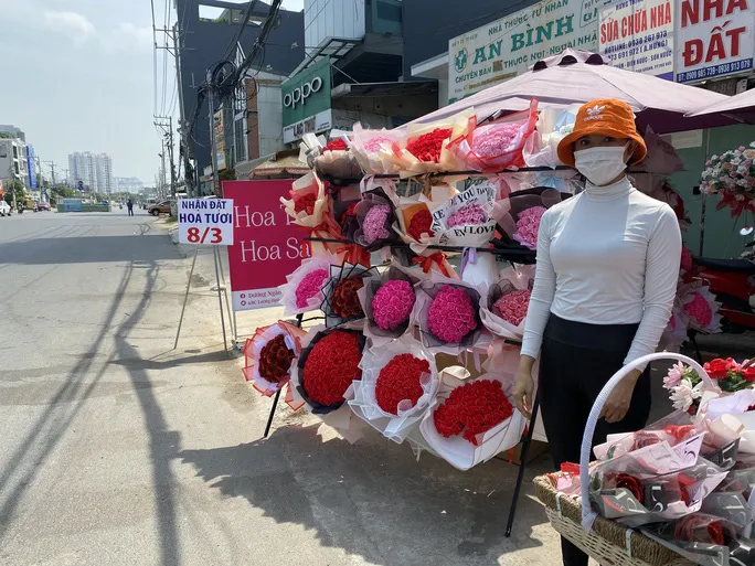 Bất ngờ với nguồn cung hoa hồng dịp lễ 8/3 - Ảnh 7. Bất ngờ với nguồn cung hoa hồng dịp lễ 8/3 - Ảnh 7.
