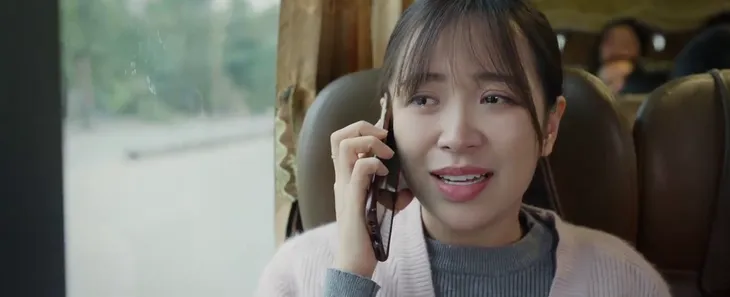 Dưới bóng cây hạnh phúc - Tập 29: Thúy tung tin Son giả ung thư để nhận quà, tiền biếu - Ảnh 6. Dưới bóng cây hạnh phúc - Tập 29: Thúy tung tin Son giả ung thư để nhận quà, tiền biếu - Ảnh 6.