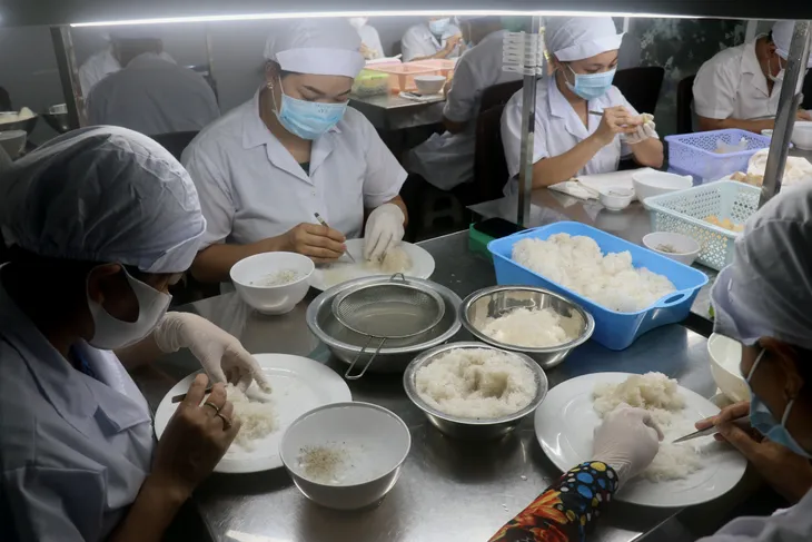 Yến sào Việt Nam “rộng đường” sang Trung Quốc - Ảnh 1. Yến sào Việt Nam “rộng đường” sang Trung Quốc - Ảnh 1.