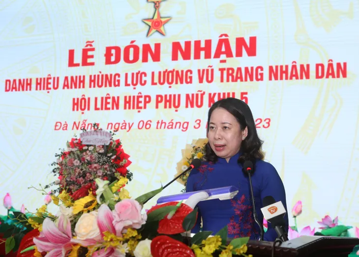 Xây dựng người phụ nữ Việt Nam thời đại mới - Ảnh 2. Xây dựng người phụ nữ Việt Nam thời đại mới - Ảnh 2.