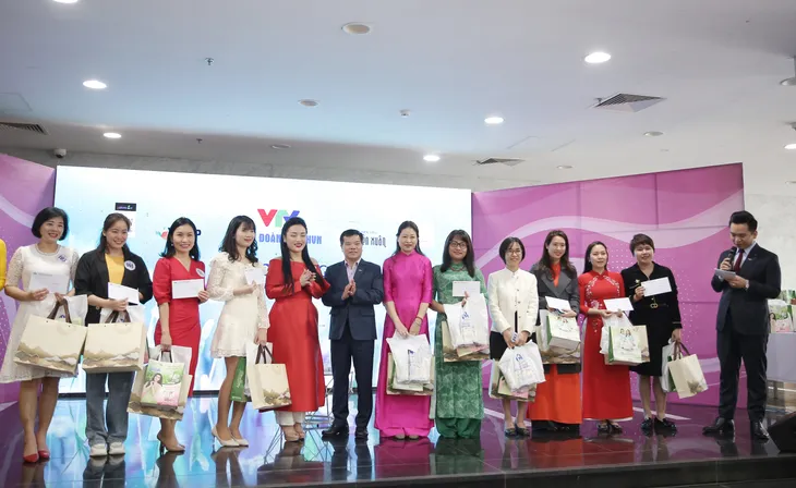 Công đoàn Đài THVN kỷ niệm 113 năm ngày Quốc tế phụ nữ - Ảnh 5. Công đoàn Đài THVN kỷ niệm 113 năm ngày Quốc tế phụ nữ - Ảnh 5.