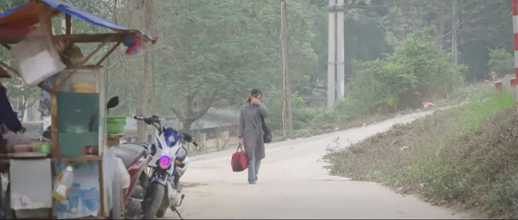 Dưới bóng cây hạnh phúc - Tập 30: Bị nhà chồng khinh rẻ, Son tủi nhục bỏ về nhà đẻ - Ảnh 20. Dưới bóng cây hạnh phúc - Tập 30: Bị nhà chồng khinh rẻ, Son tủi nhục bỏ về nhà đẻ - Ảnh 20.
