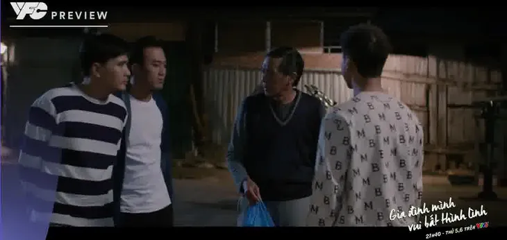 Gia đình mình vui bất thình lình - Tập 1: Cả nhà tá hoả vì cậu út đòi lấy vợ - Ảnh 2. Gia đình mình vui bất thình lình - Tập 1: Cả nhà tá hoả vì cậu út đòi lấy vợ - Ảnh 2.