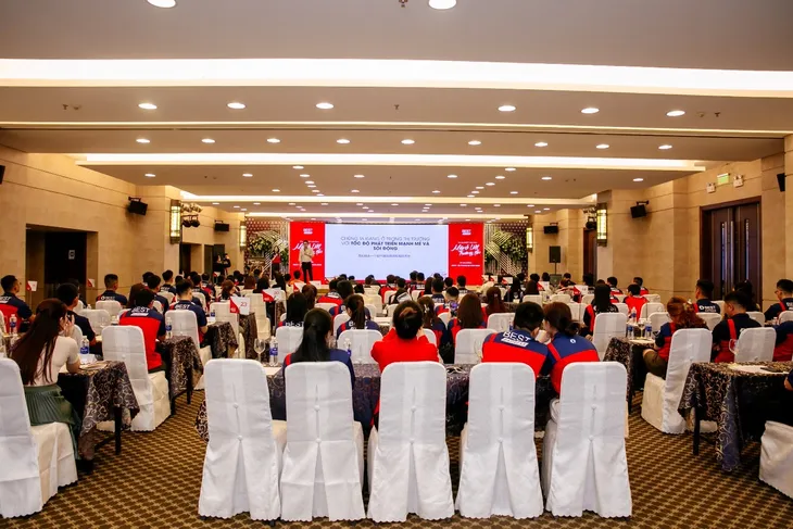 BEST Express họp mặt đối tác nhượng quyền miền Trung – Tây Nguyên - Ảnh 1. BEST Express họp mặt đối tác nhượng quyền miền Trung – Tây Nguyên - Ảnh 1.