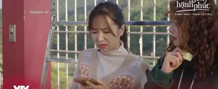 Dưới bóng cây hạnh phúc - Tập 32: Son dùng chiêu ông ăn chả, bà ăn nem - Ảnh 3. Dưới bóng cây hạnh phúc - Tập 32: Son dùng chiêu ông ăn chả, bà ăn nem - Ảnh 3.
