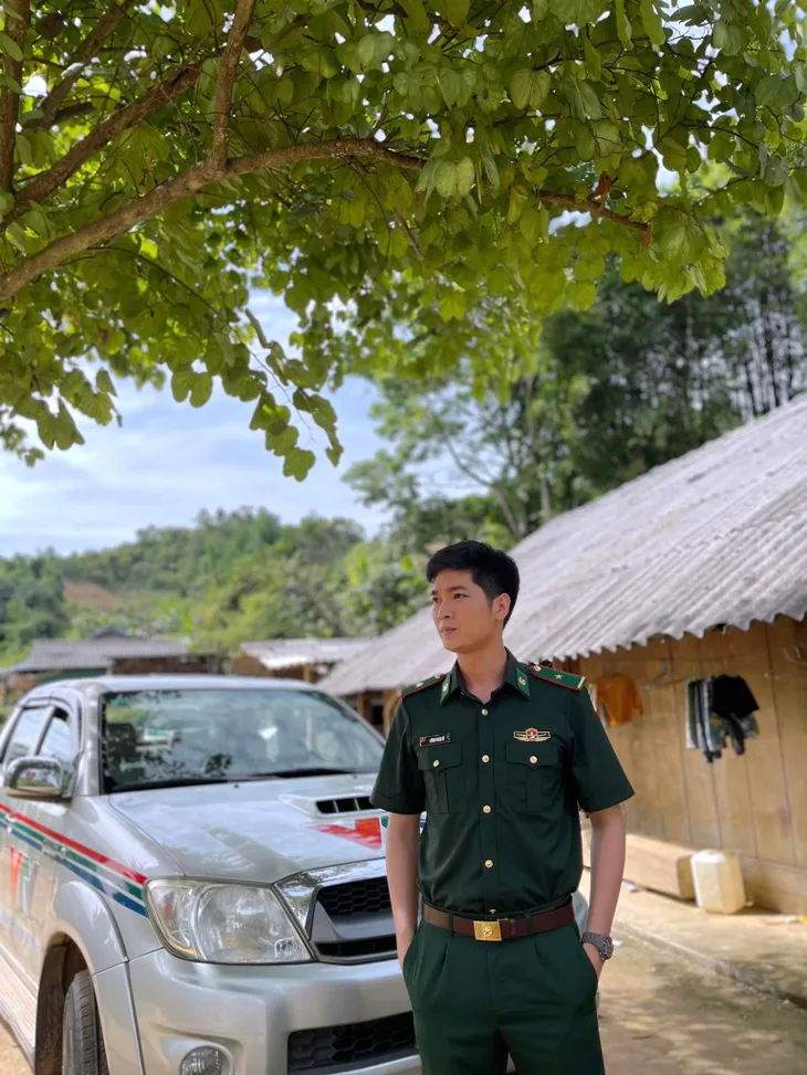 Góc nghiêng đốn tim của dàn chiến sĩ Cuộc chiến không giới tuyến - Ảnh 20. Góc nghiêng đốn tim của dàn chiến sĩ Cuộc chiến không giới tuyến - Ảnh 20.