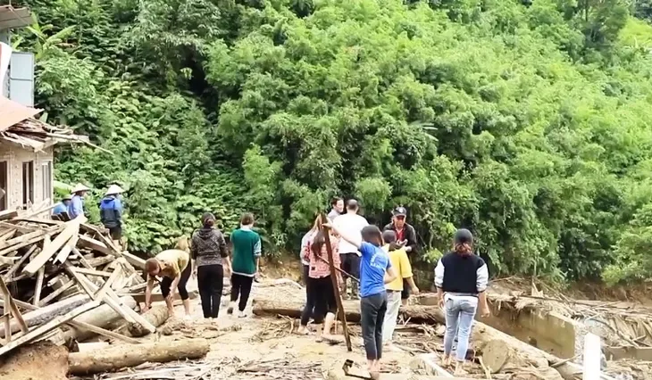 Phát huy sức mạnh đại đoàn kết toàn dân tộc - Ảnh 2. Phát huy sức mạnh đại đoàn kết toàn dân tộc - Ảnh 2.
