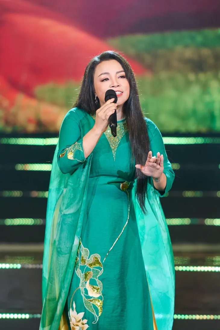 Con đường âm nhạc: Thương lắm Ví giặm cùng NSƯT Tố Nga - Ảnh 3. Con đường âm nhạc: Thương lắm Ví giặm cùng NSƯT Tố Nga - Ảnh 3.