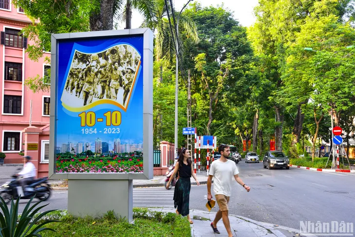Địa danh lịch sử tại Hà Nội hút du khách tham quan - Ảnh 1.