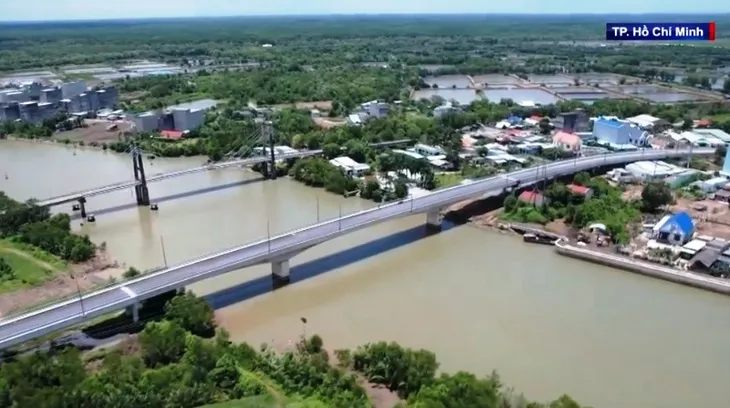 TP Hồ Chí Minh tập trung đầu tư các cửa ngõ giao thông - Ảnh 1.