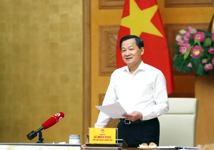 Xem xét giảm 2% thuế VAT trong năm 2024 - Ảnh 1. Xem xét giảm 2% thuế VAT trong năm 2024 - Ảnh 1.