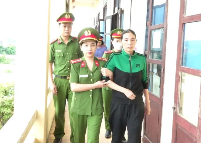 Quảng Bình: Nữ kế toán bị khởi tố vì tham ô 866 triệu đồng - Ảnh 1. Quảng Bình: Nữ kế toán bị khởi tố vì tham ô 866 triệu đồng - Ảnh 1.