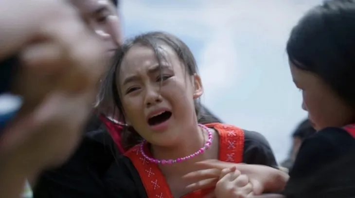 Hai con gái Hồng Diễm ngày càng xinh xắn tái xuất sau 4 năm - Ảnh 4. Hai con gái Hồng Diễm ngày càng xinh xắn tái xuất sau 4 năm - Ảnh 4.