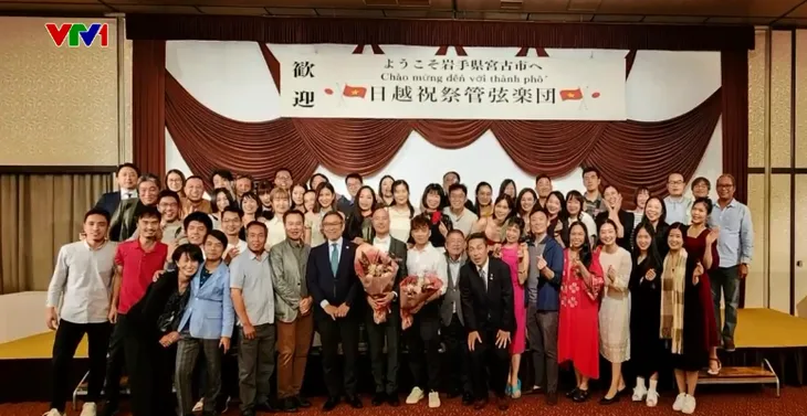 Quảng bá văn hóa Việt Nam qua nghệ thuật - Ảnh 1. Quảng bá văn hóa Việt Nam qua nghệ thuật - Ảnh 1.