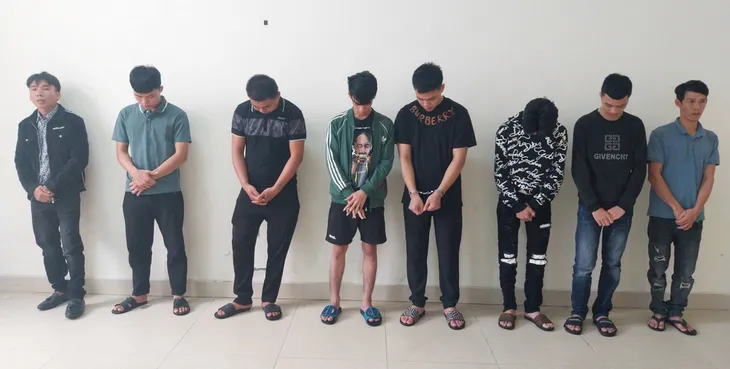 Bắt nhóm đầu nậu bán thông tin tài khoản ngân hàng - Ảnh 1. Bắt nhóm đầu nậu bán thông tin tài khoản ngân hàng - Ảnh 1.