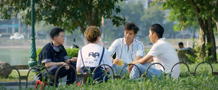 Không ngại cưới chỉ cần một lý do - Tập 8: Phong hốt hoảng lẩn trốn khi bất ngờ gặp cả nhà Yến - Ảnh 10. Không ngại cưới chỉ cần một lý do - Tập 8: Phong hốt hoảng lẩn trốn khi bất ngờ gặp cả nhà Yến - Ảnh 10.