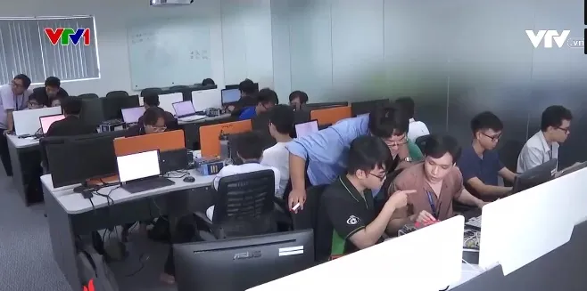 Giải pháp gì để tăng tốc và đào tạo kịp thời nguồn nhân lực bán dẫn? - Ảnh 2. Giải pháp gì để tăng tốc và đào tạo kịp thời nguồn nhân lực bán dẫn? - Ảnh 2.